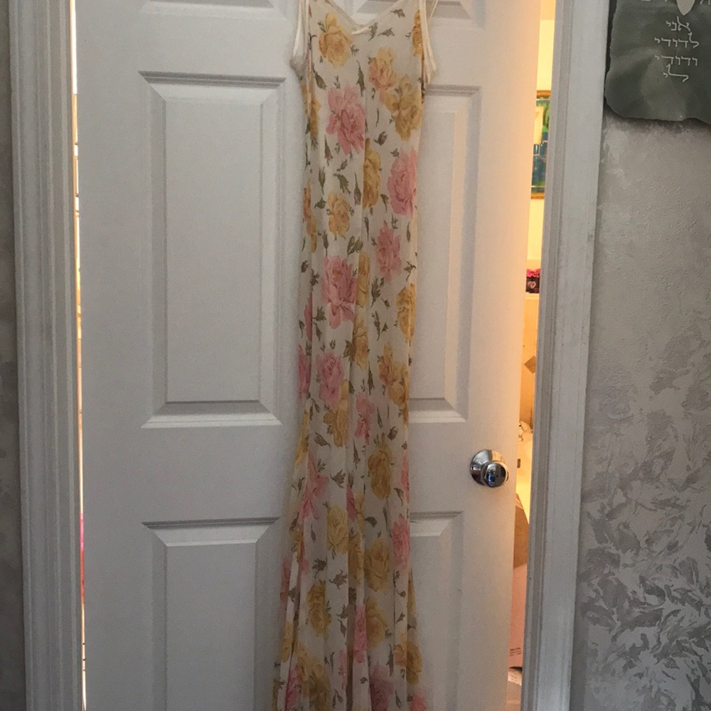 Chiffon summer maxi Betsey Johnson dress
